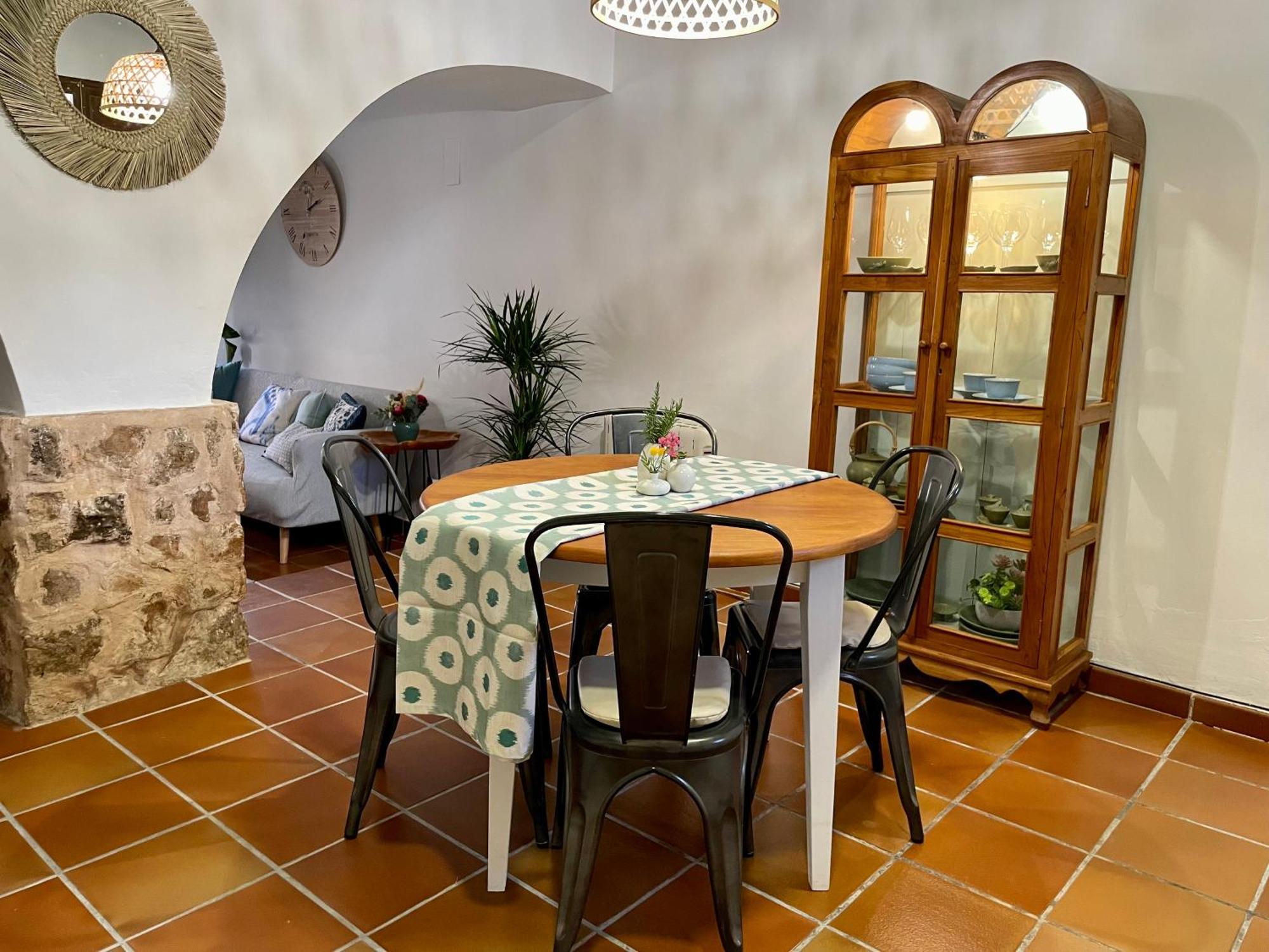 Masia De San Juan Casa Numero 15 En Castillo Con Piscina, Aire Acondicionado Y Terraza Privada Segorbe Eksteriør billede