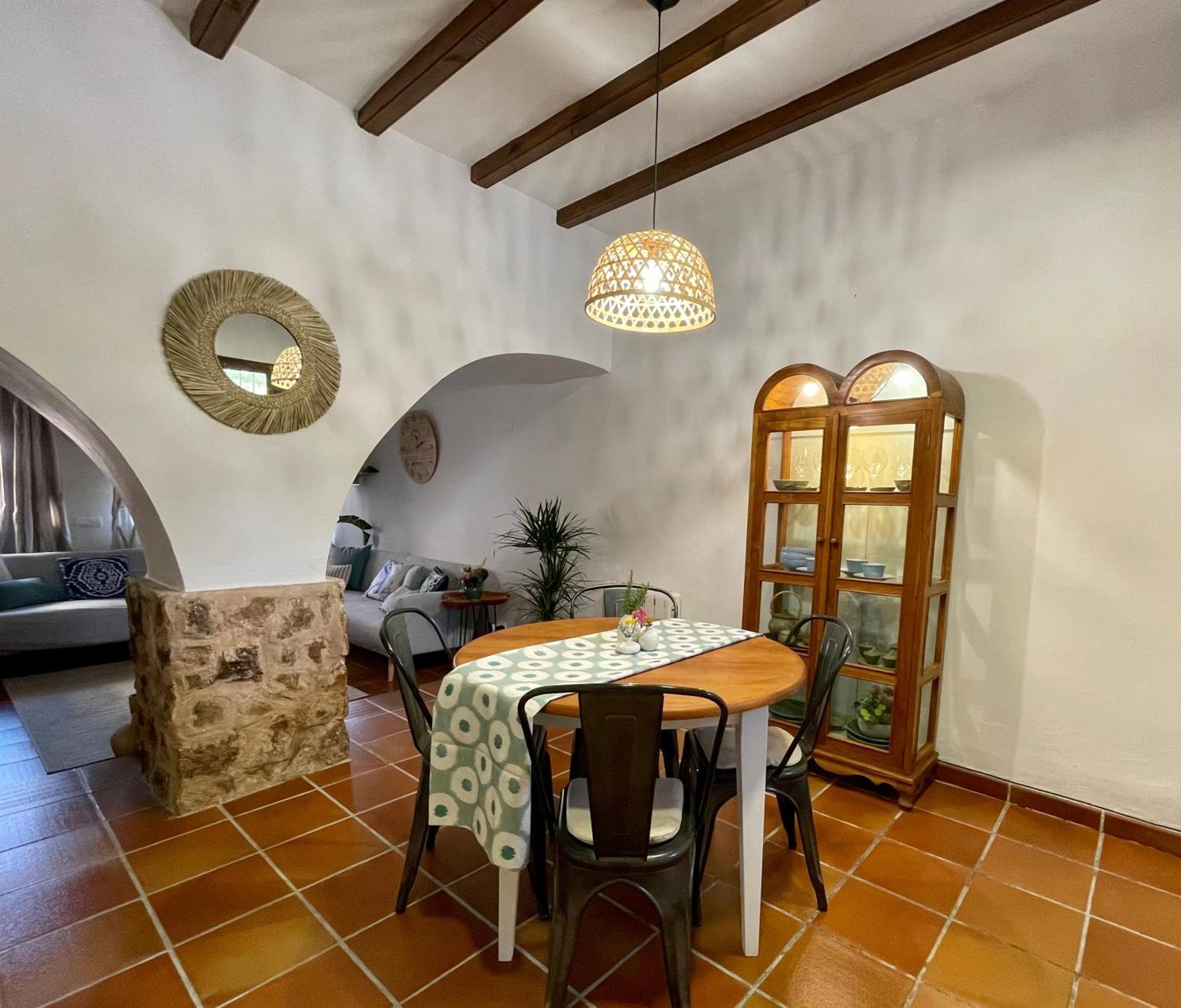 Masia De San Juan Casa Numero 15 En Castillo Con Piscina, Aire Acondicionado Y Terraza Privada Segorbe Værelse billede